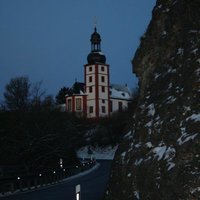 Kirche von Arnstein im Winter